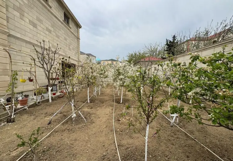 8 otaqlı mənzil Satılır, Badamdar qəs., Səbail, Bakı