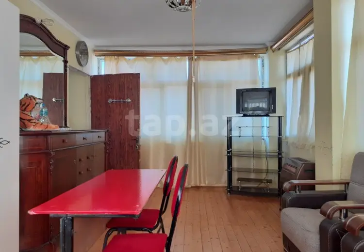 3 otaqlı mənzil , Xudat