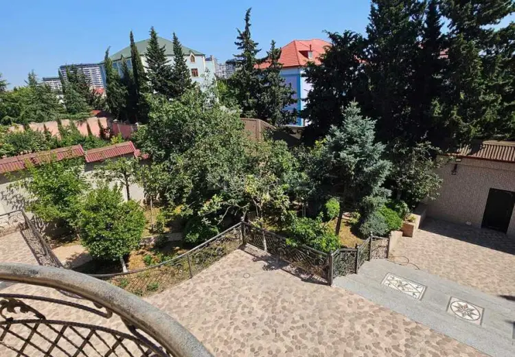 8 otaqlı mənzil Satılır, Biləcəri qəs., Binəqədi, Bakı