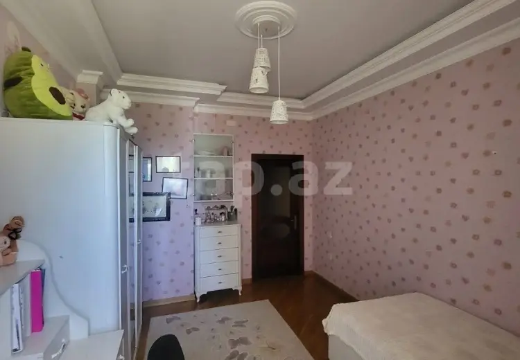 4 otaqlı mənzil , Bakı