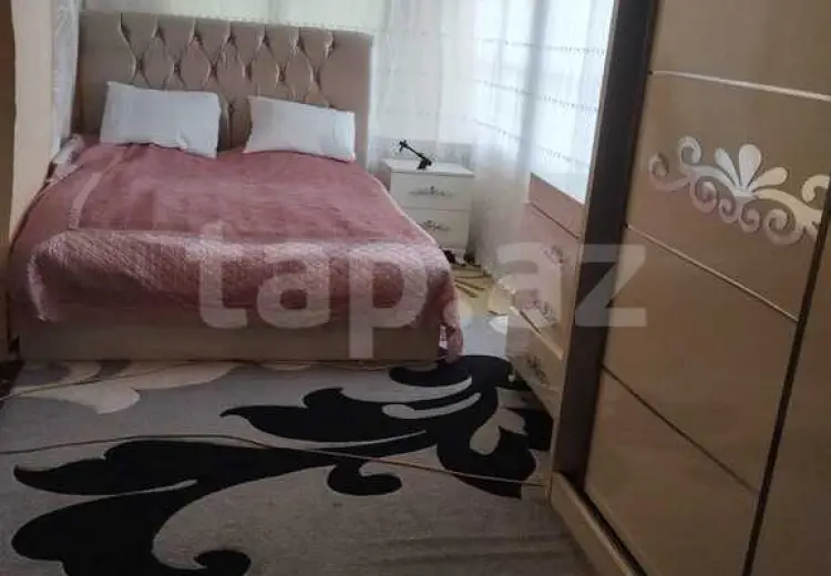 5 otaqlı mənzil , Şəki