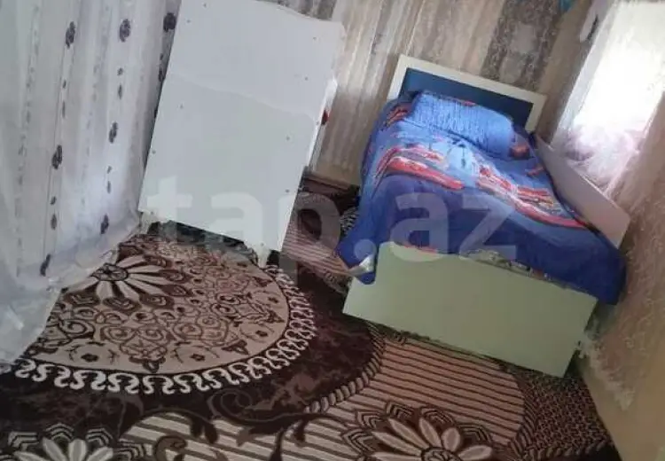 5 otaqlı mənzil , Şəki