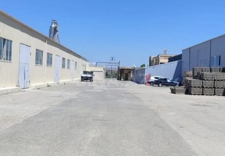 1100 m² Obyekt / Ofis Satılır, Binəqədi qəs., Binəqədi, Bakı
