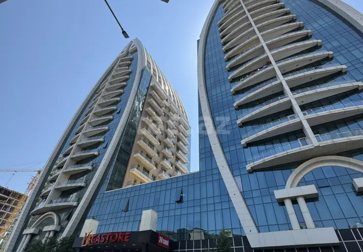 3 otaqlı mənzil , Bakı