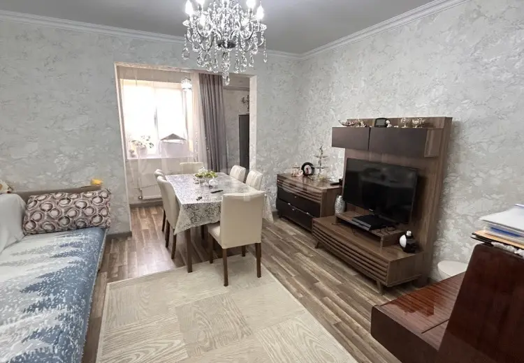 3 otaqlı mənzil , Bakı
