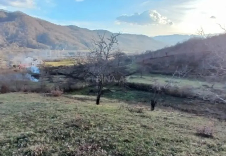 23 sot Torpaq Satılır, Quba