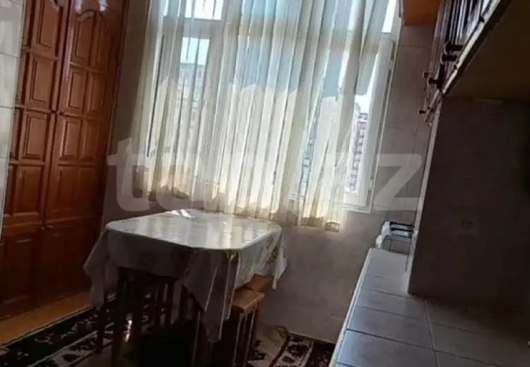 5 otaqlı mənzil , Bakı