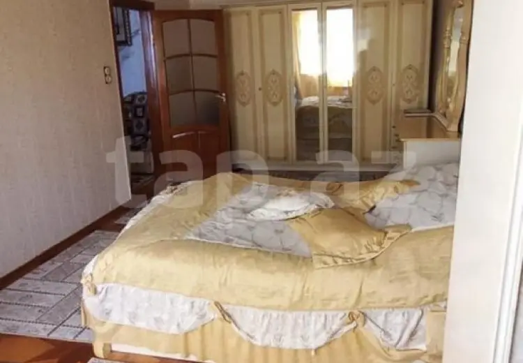 5 otaqlı mənzil , Bakı