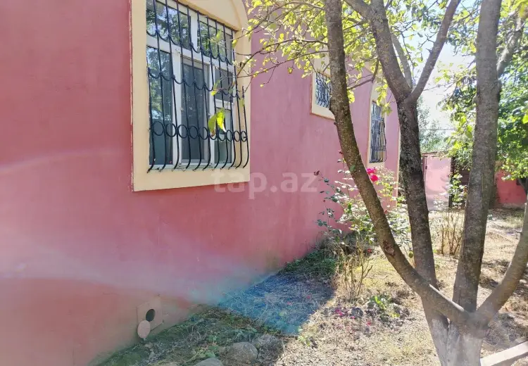 3 otaqlı mənzil , Quba