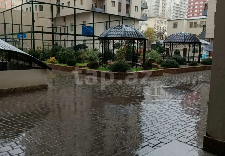 4 otaqlı mənzil , Nəsimi, Bakı