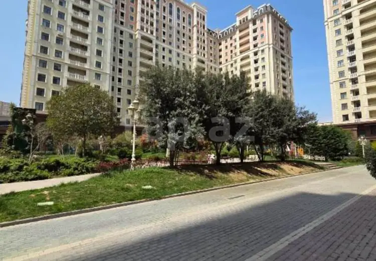 4 otaqlı mənzil , Bakı