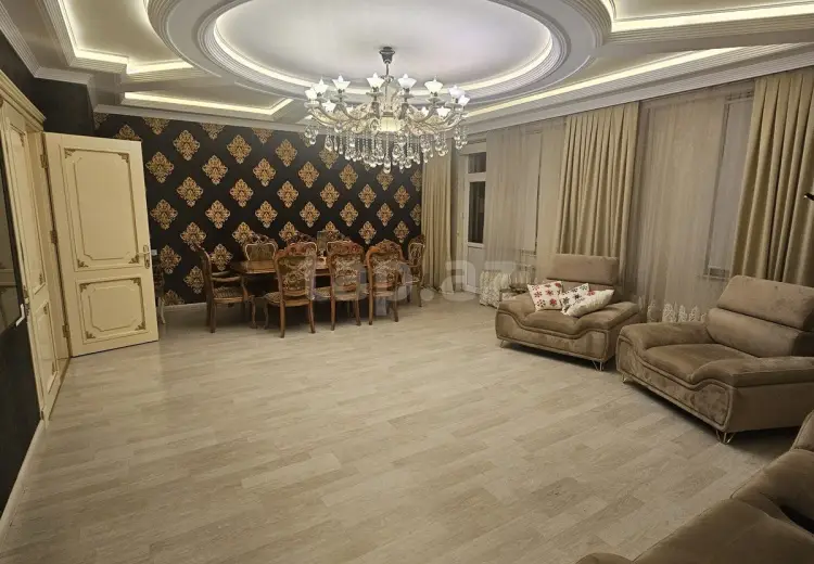 5 otaqlı mənzil , 6-cı mikrorayon, Binəqədi, Bakı