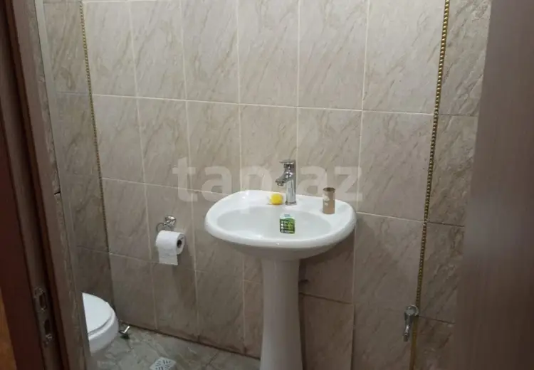 5 otaqlı mənzil , Siyəzən