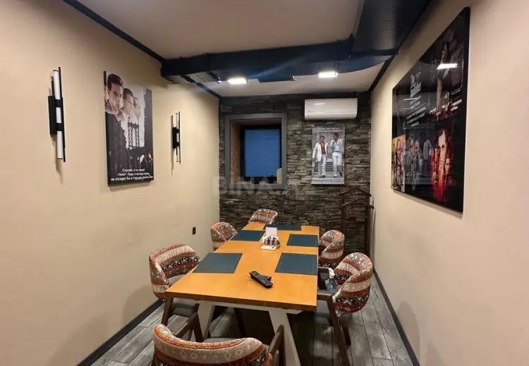 190 m² Obyekt / Ofis Kirayə (aylıq), Səbail, Bakı