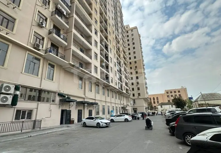 3 otaqlı mənzil , Bakı