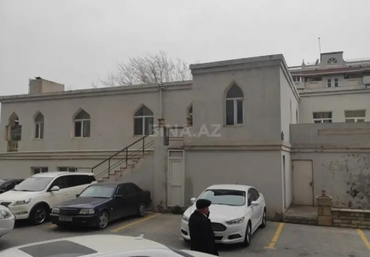 779 m² Obyekt / Ofis Satılır, Xətai, Bakı