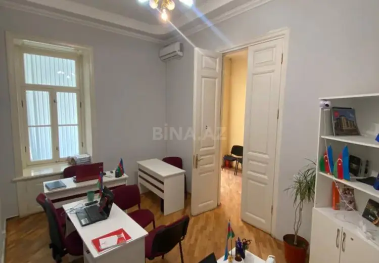 235 m² Obyekt / Ofis Satılır, Nəsimi, Bakı