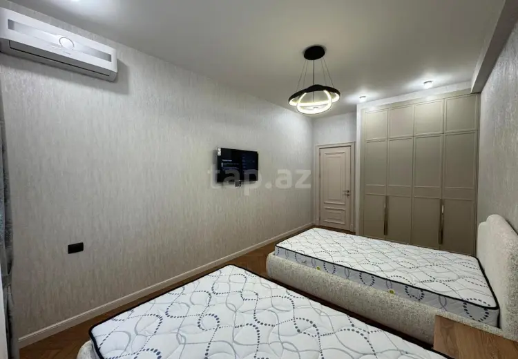 3 otaqlı mənzil , Bakı