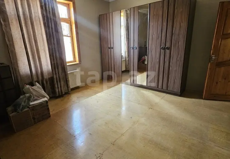 4 otaqlı mənzil , Bakı