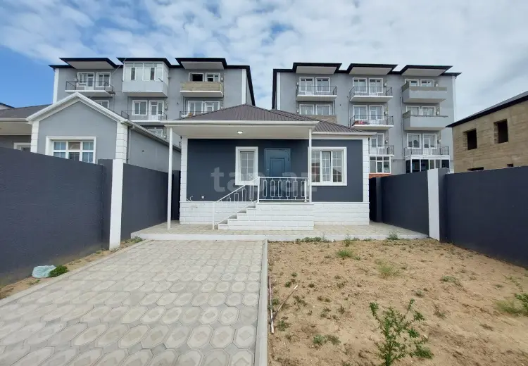 3 otaqlı mənzil , Bakı