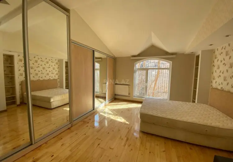 7 otaqlı mənzil Satılır, Nərimanov, Bakı
