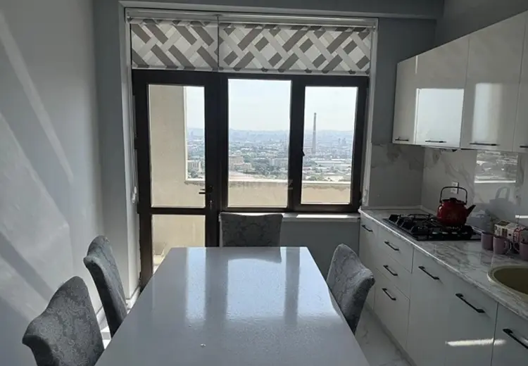 81 m² Obyekt / Ofis Kirayə (aylıq), Nizami, Bakı