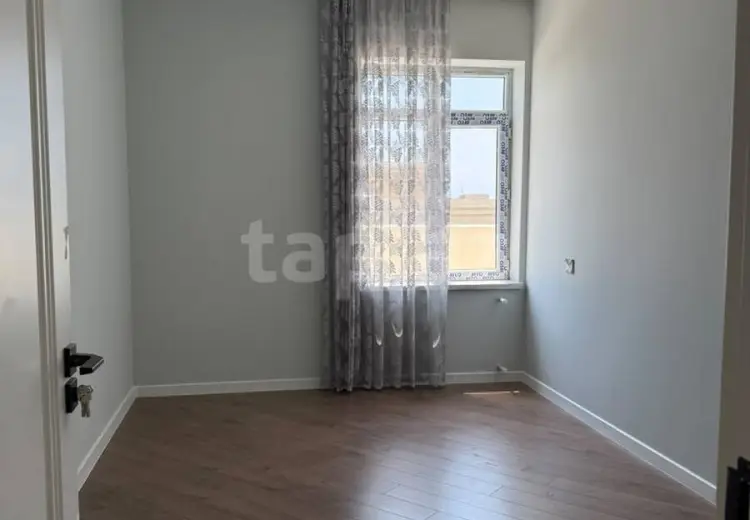 5 otaqlı mənzil , Bakı