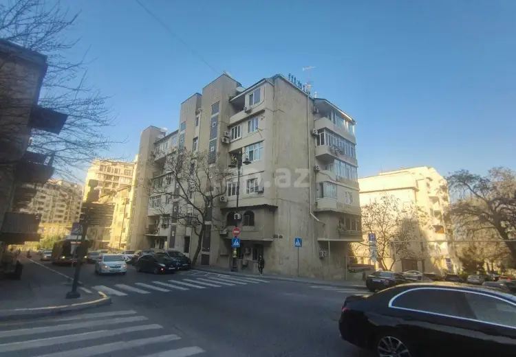2 otaqlı mənzil , Bakı
