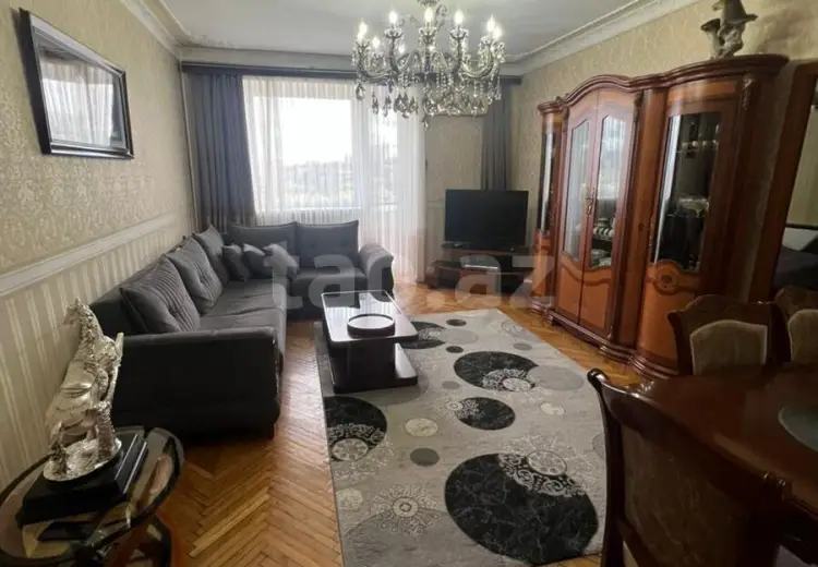 4 otaqlı mənzil , Bakı