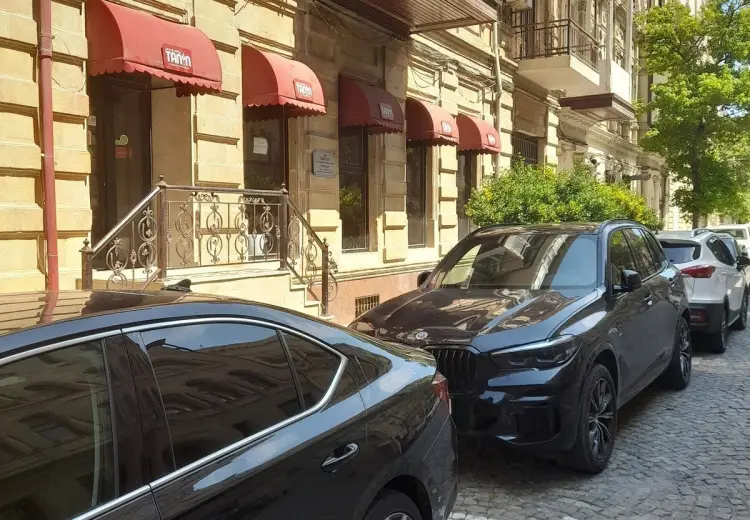 130 m² Obyekt / Ofis Satılır, Səbail, Bakı