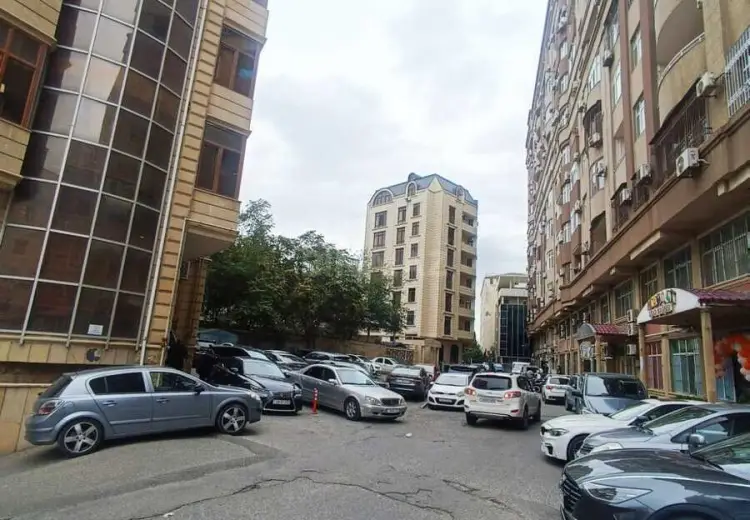 450 m² Obyekt / Ofis Satılır, Nərimanov, Bakı