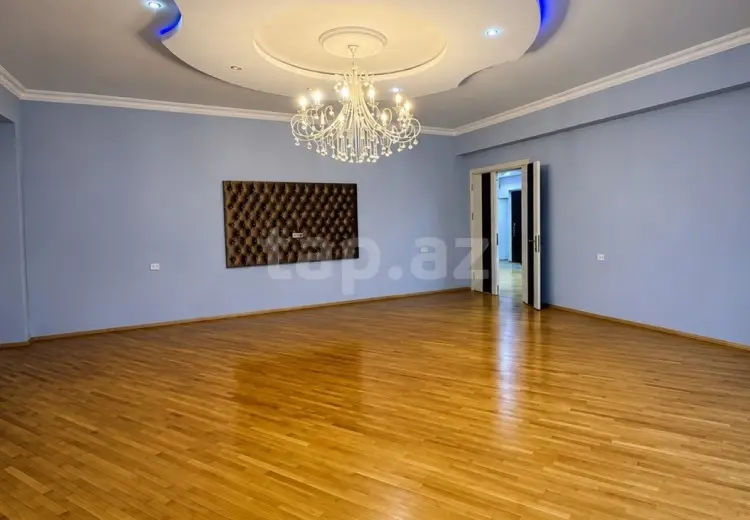 4 otaqlı mənzil , Bakı