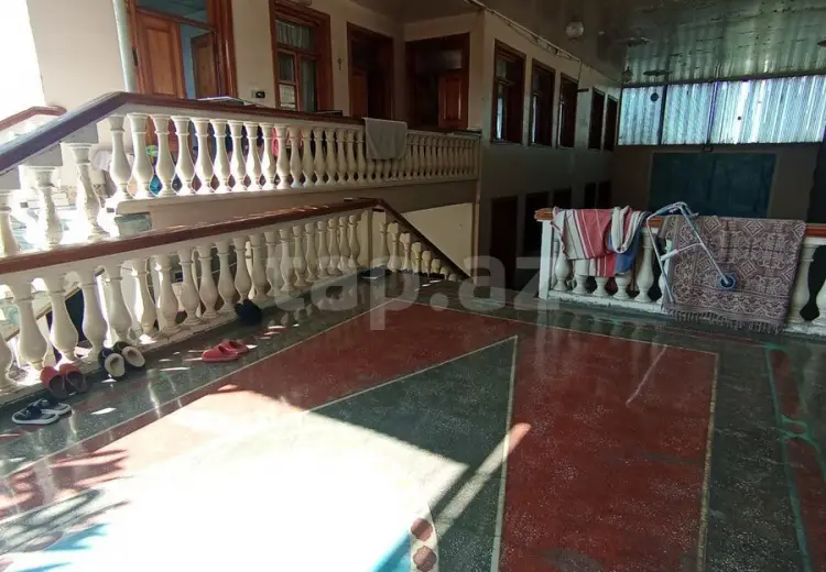 5 otaqlı mənzil , Gəncə