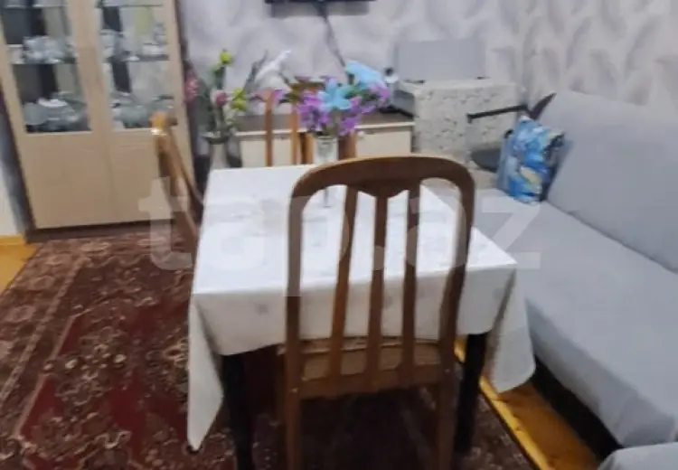 3 otaqlı mənzil , Şəki
