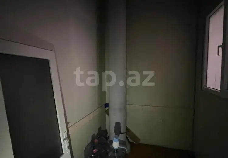4 otaqlı mənzil , Bakı