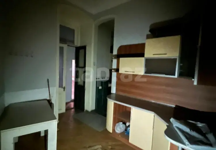 4 otaqlı mənzil , Bakı
