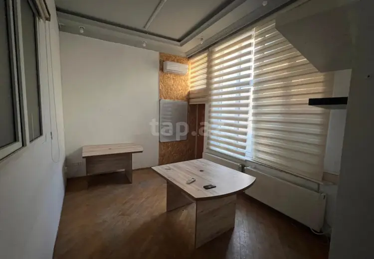 4 otaqlı mənzil , Bakı