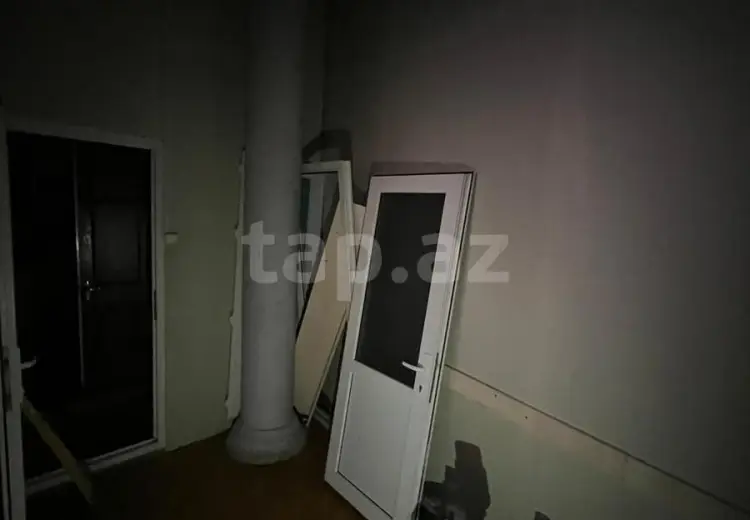4 otaqlı mənzil , Bakı