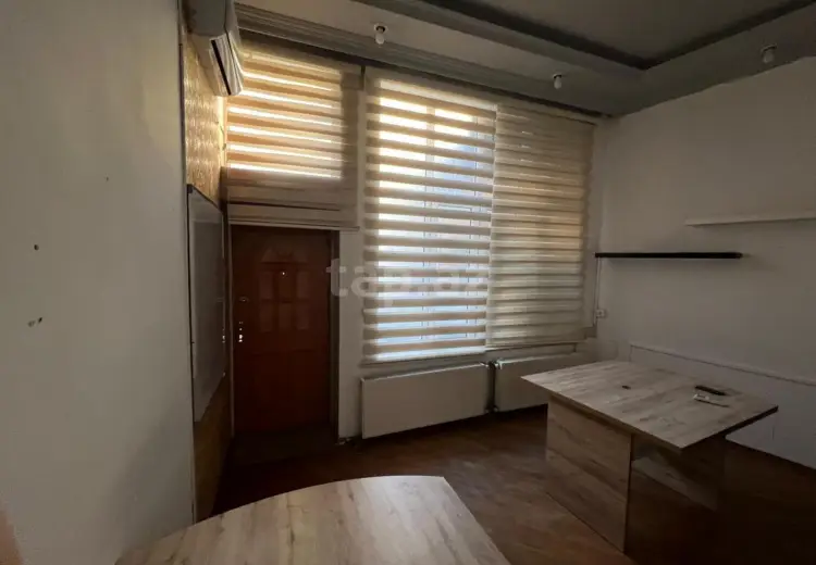 4 otaqlı mənzil , Bakı
