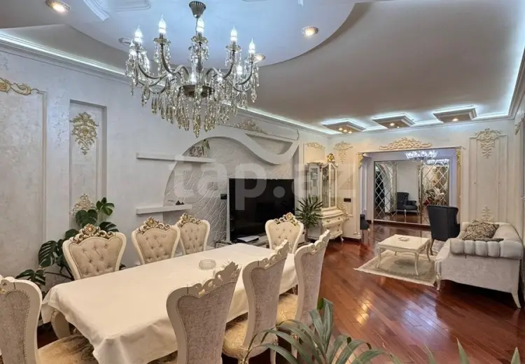 4 otaqlı mənzil , Bakı