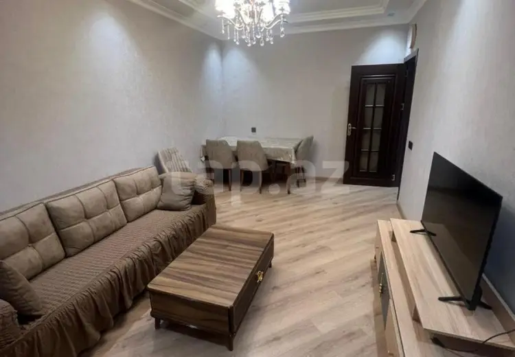 3 otaqlı mənzil , Bakı