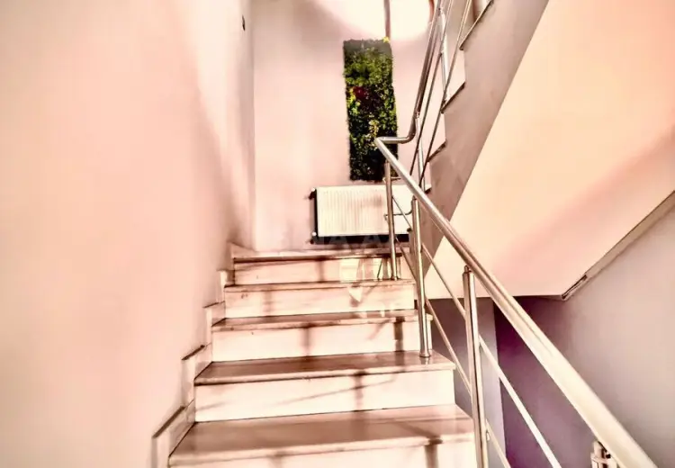 240 m² Obyekt / Ofis Kirayə (aylıq), Nərimanov, Bakı