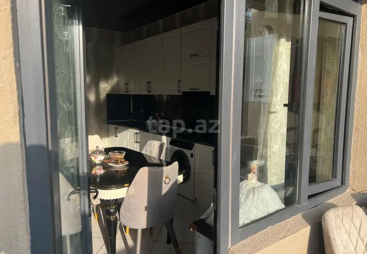 2 otaqlı mənzil , Bakı
