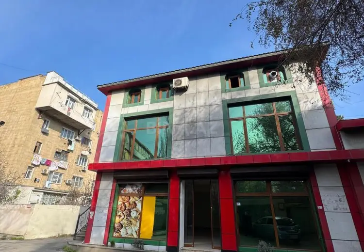 300 m² Obyekt / Ofis Kirayə (aylıq), Nərimanov, Bakı