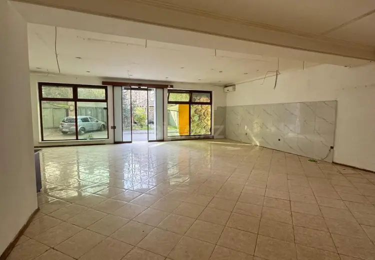 300 m² Obyekt / Ofis Kirayə (aylıq), Nərimanov, Bakı