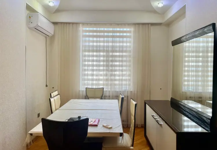 2 otaqlı mənzil , Bakı