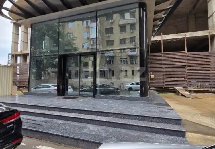 3 otaqlı mənzil , Bakı