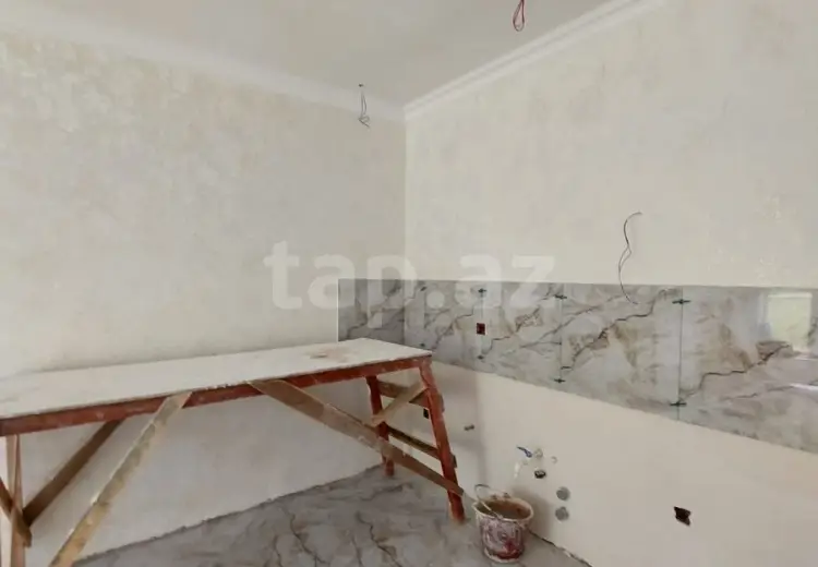 4 otaqlı mənzil , Xırdalan