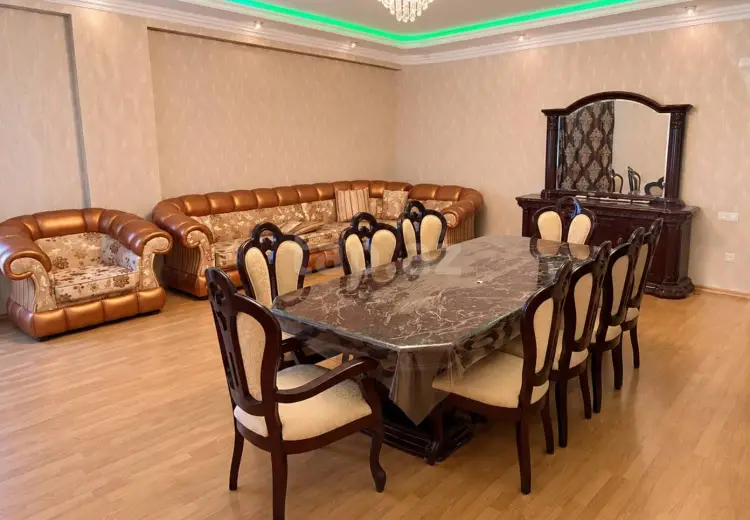 2 otaqlı mənzil , Bakı