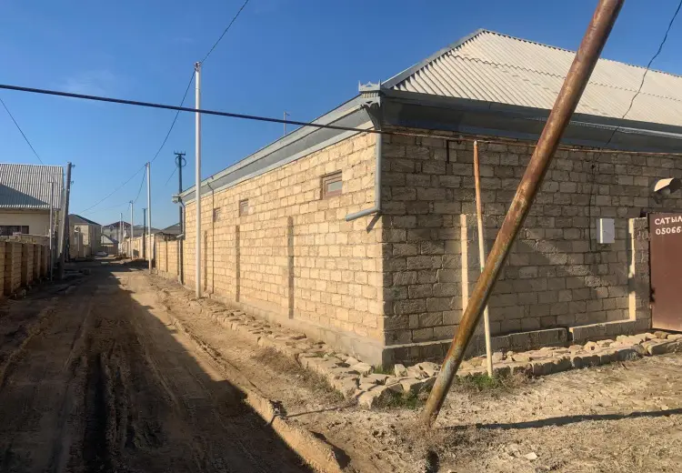 3 otaqlı mənzil Satılır, Ələt qəs., Qaradağ, Bakı